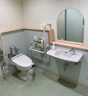 バリアフリートイレ